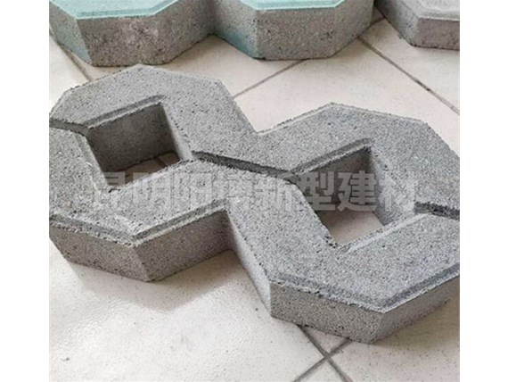 植草磚的安裝維護(hù)注意事項(xiàng)？昆明水泥制品廠家分享